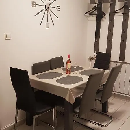 Apartment Rose *