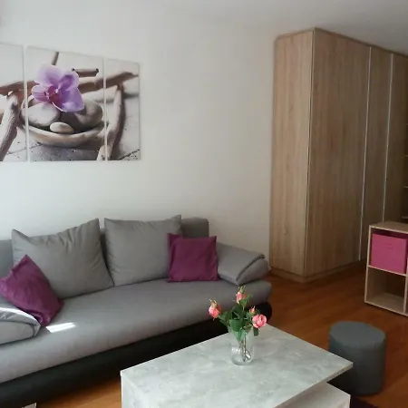 Apartment Rose